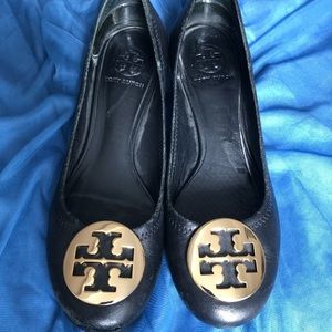 Tory Burch Chelsea Pump